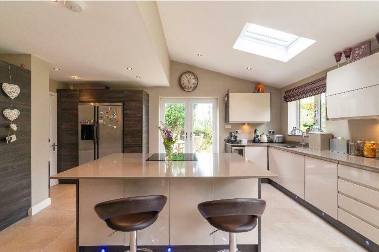 Wilmslow Airbnb Exterior foto