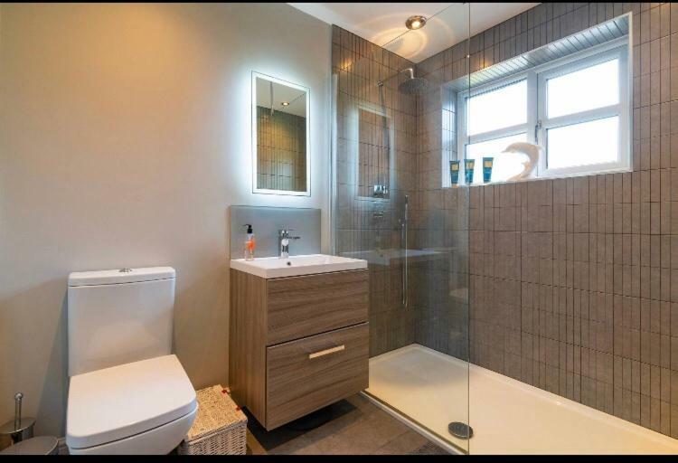 Wilmslow Airbnb Exterior foto